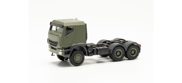 746892 Iveco Trakker geschützt 6x6 SZM