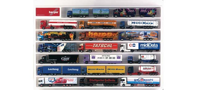029254 Vitrine Lkw weiß (EURO)