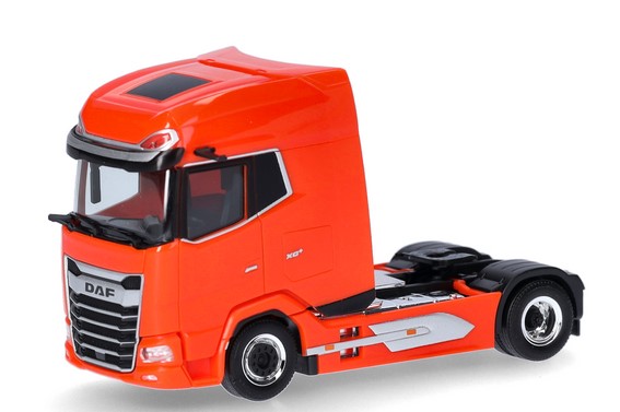 953726 DAF XG+ SZM (2a) orange