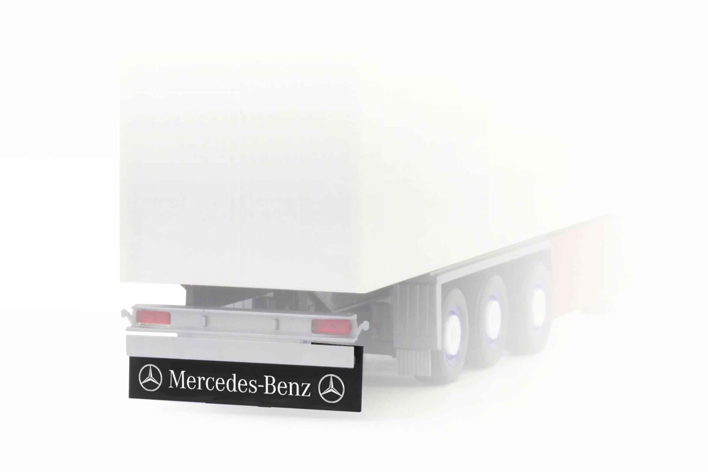054355 Zubehör Heckspritzlappen MB